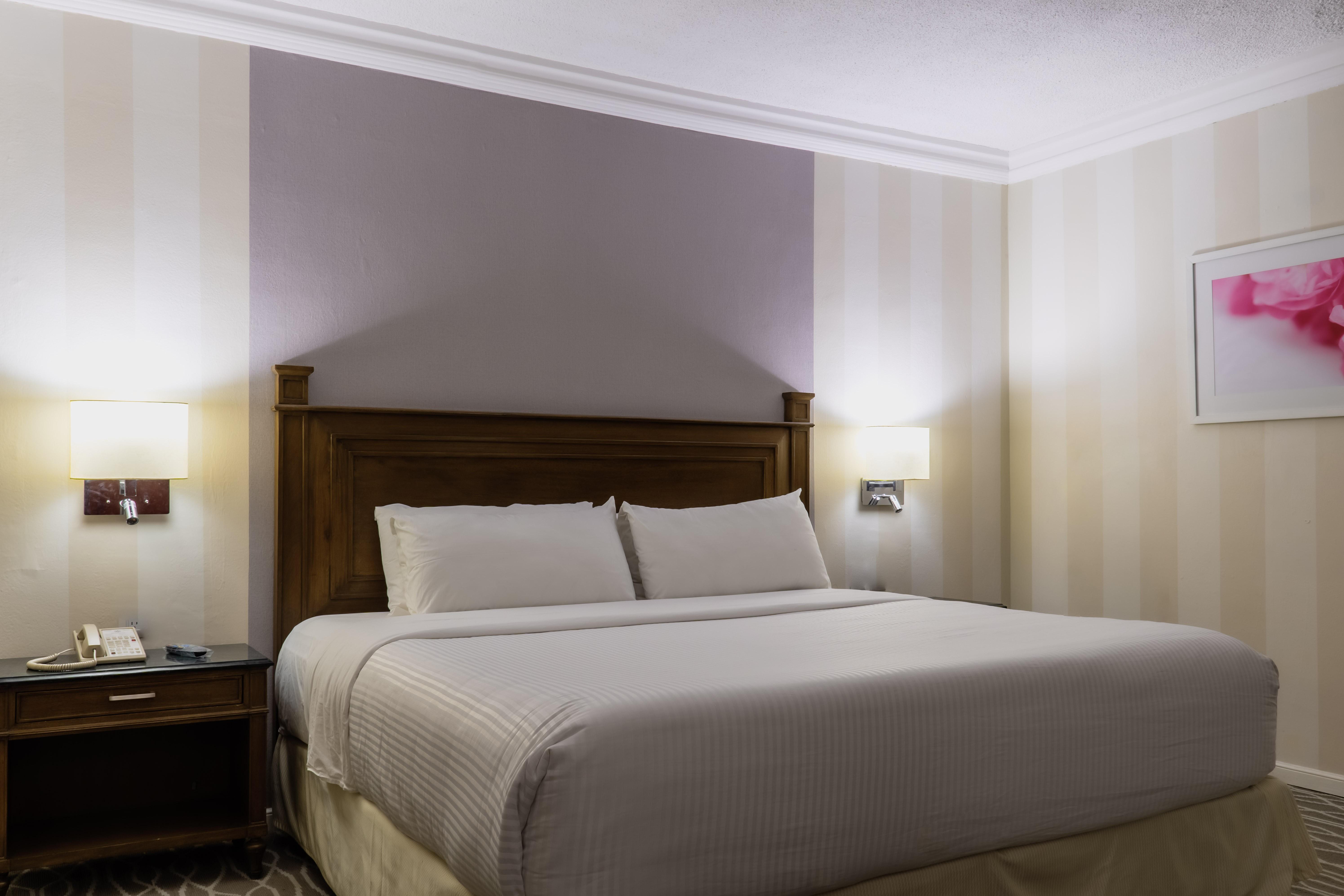 Gamma Monterrey Gran Hotel Ancira ภายนอก รูปภาพ A bedroom at the hotel