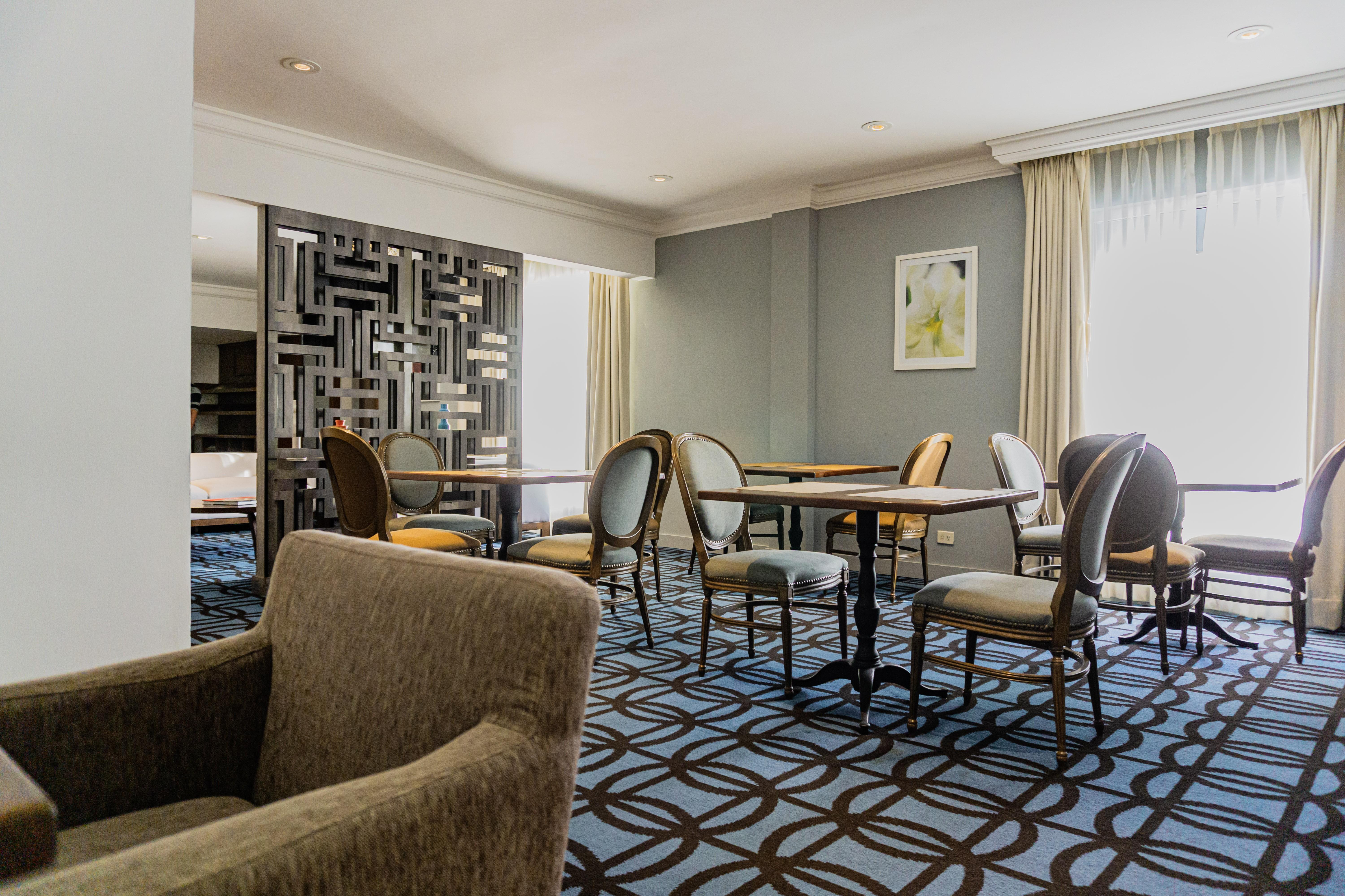 Gamma Monterrey Gran Hotel Ancira ภายนอก รูปภาพ The Club Lounge at London Heathrow Airport
